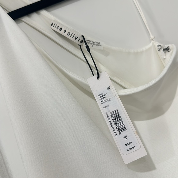 Alice + Olivia - Picture 5 of 6